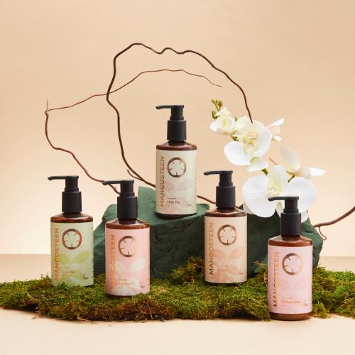 TROPICS COLLECTION